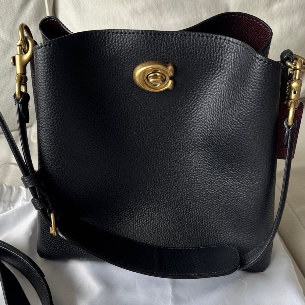 Coach Black Pebbled Leather Shoulder Bag - Picture 9 of 9